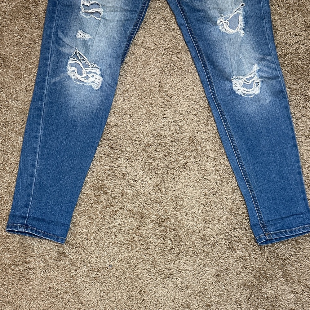 Blue Jeans - Picture 6 of 8